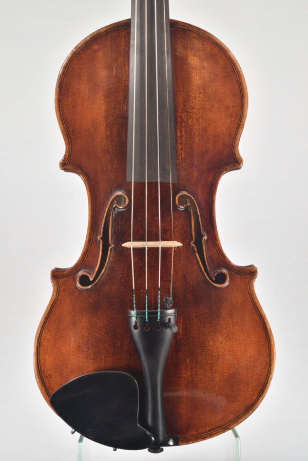 M. Heinicke antik mesterhegedű
