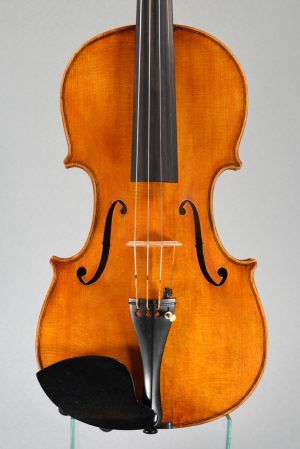 Tanczer György violin